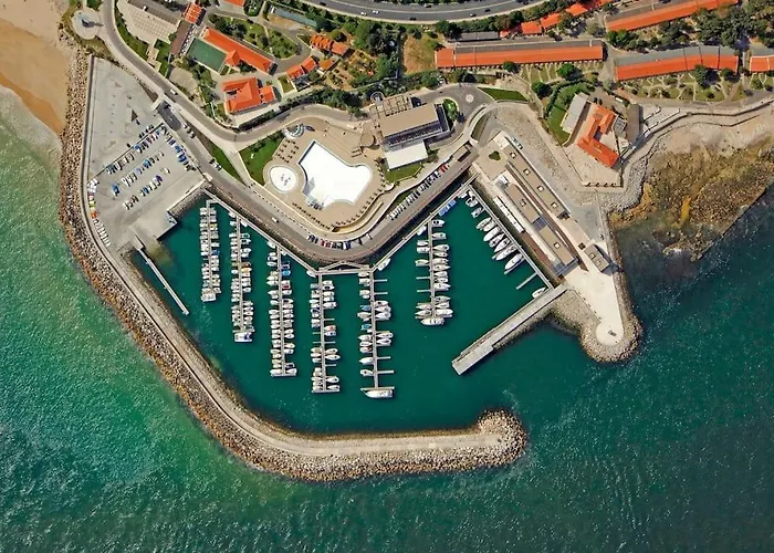 Sleep And Sail - Marina De - Lisbon's Coast ספינת מלון